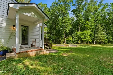 129 Bristol Court Youngsville NC 27596