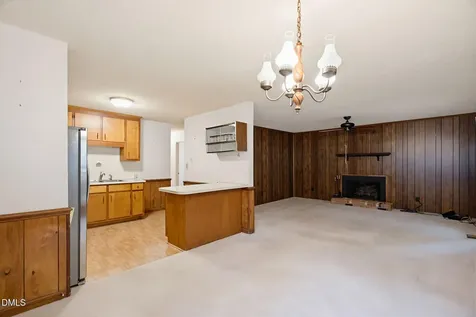 2718 Shaftsbury Street Durham NC 27704