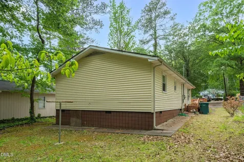 2718 Shaftsbury Street Durham NC 27704