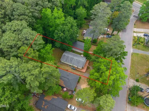 2718 Shaftsbury Street Durham NC 27704