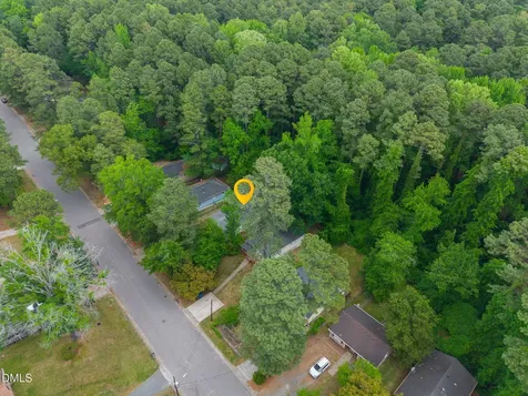 2718 Shaftsbury Street Durham NC 27704
