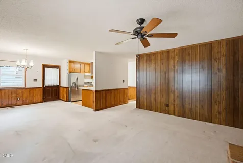 2718 Shaftsbury Street Durham NC 27704