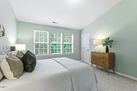 7612 Canvas Art Terrace Raleigh NC 27617