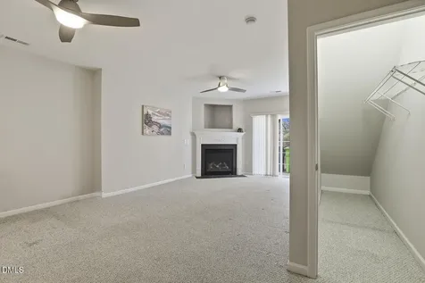 7612 Canvas Art Terrace Raleigh NC 27617
