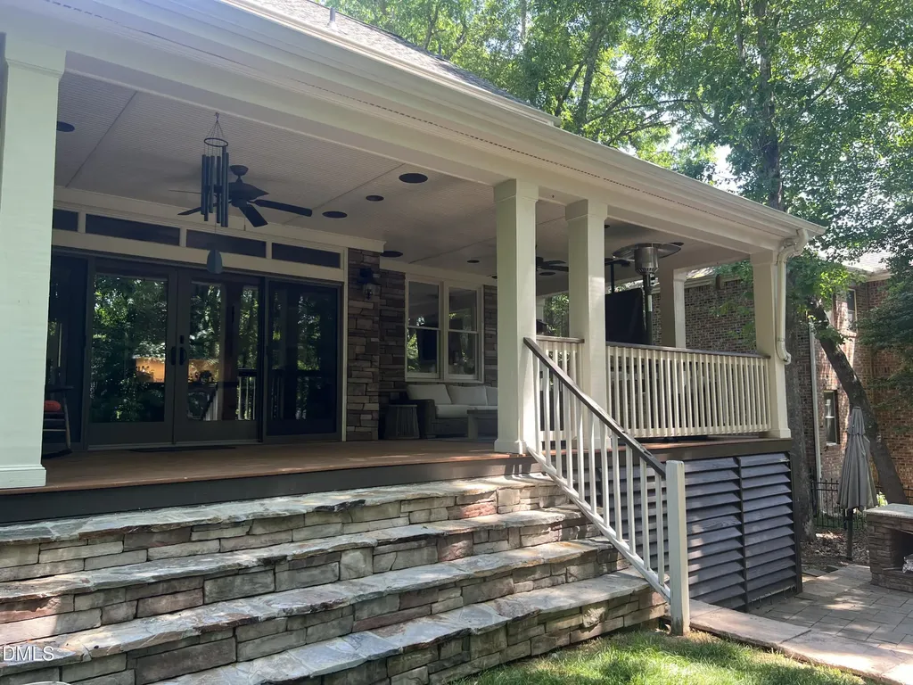216 Norwalk Street Holly Springs NC 27540