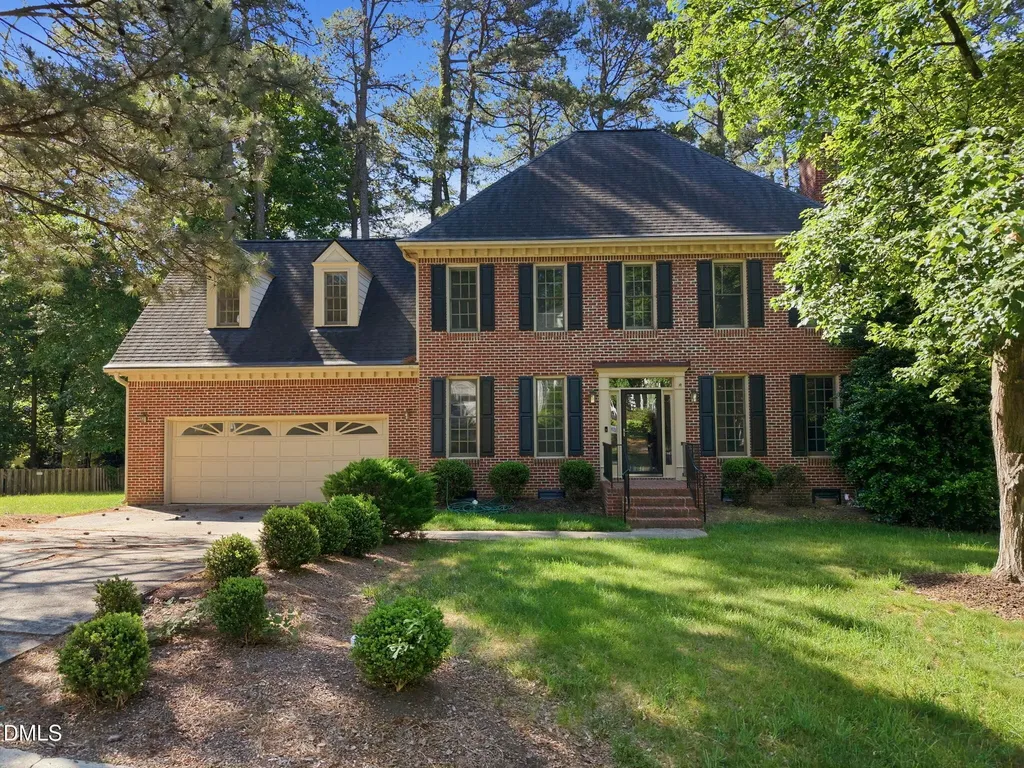305 Parkknoll Lane Cary NC 27519