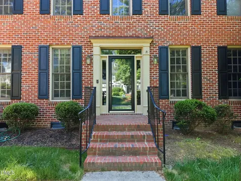 305 Parkknoll Lane Cary NC 27519