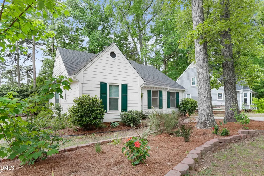 1404 Morningsdale Drive Raleigh NC 27609