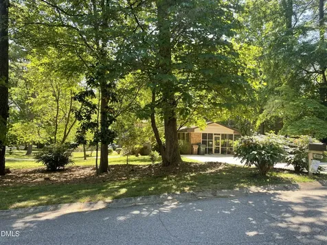400 Briarcliff Lane Cary NC 27511