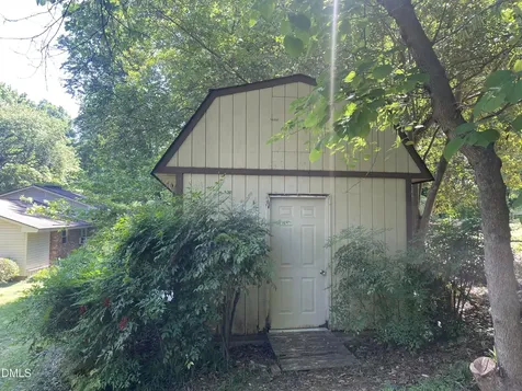 400 Briarcliff Lane Cary NC 27511