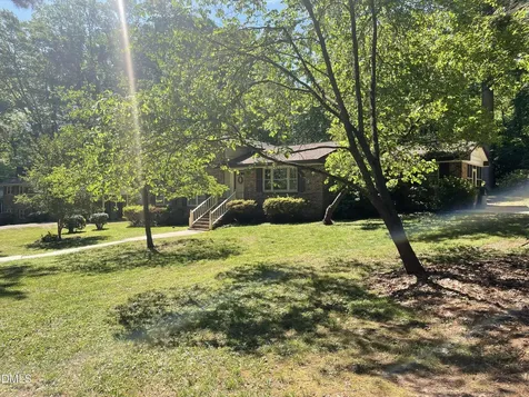 400 Briarcliff Lane Cary NC 27511