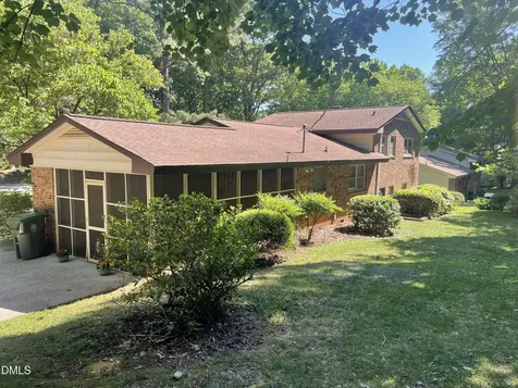 400 Briarcliff Lane Cary NC 27511