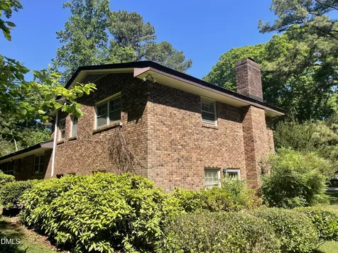 400 Briarcliff Lane Cary NC 27511