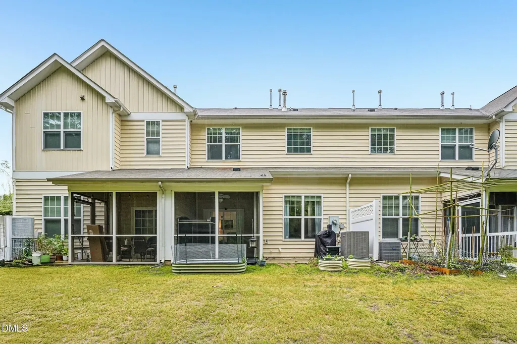 305 Suffolk Green Lane Morrisville NC 27560