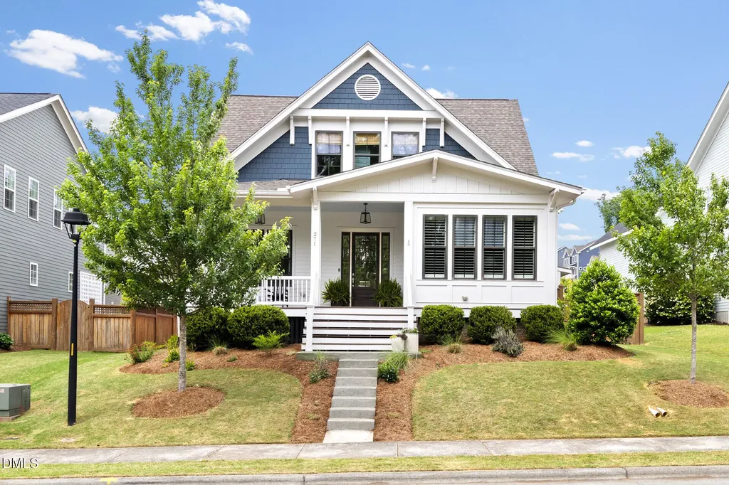 271 Ellsworth Manor Drive Hillsborough NC 27278
