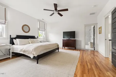 271 Ellsworth Manor Drive Hillsborough NC 27278
