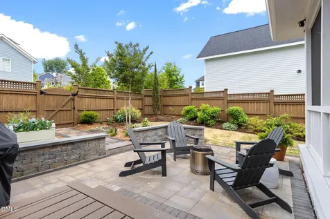 271 Ellsworth Manor Drive Hillsborough NC 27278