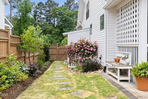 271 Ellsworth Manor Drive Hillsborough NC 27278