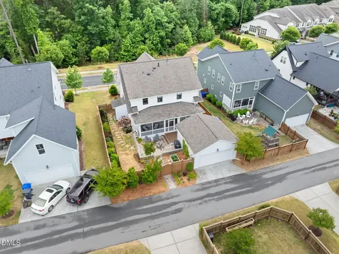 271 Ellsworth Manor Drive Hillsborough NC 27278