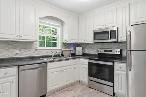 132 Hilltop Drive Four Oaks NC 27524