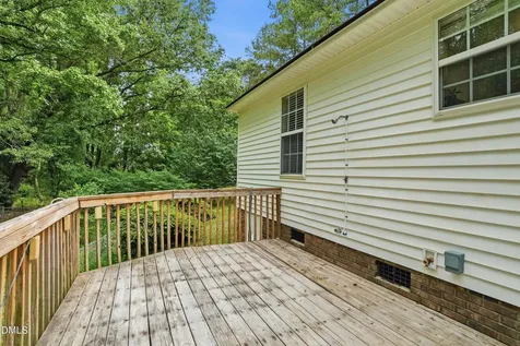 132 Hilltop Drive Four Oaks NC 27524
