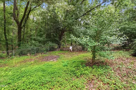 132 Hilltop Drive Four Oaks NC 27524