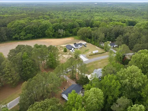 132 Hilltop Drive Four Oaks NC 27524