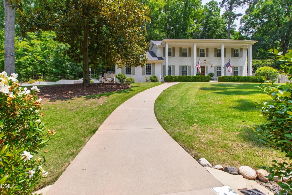 5624 Winthrop Drive Raleigh NC 27612