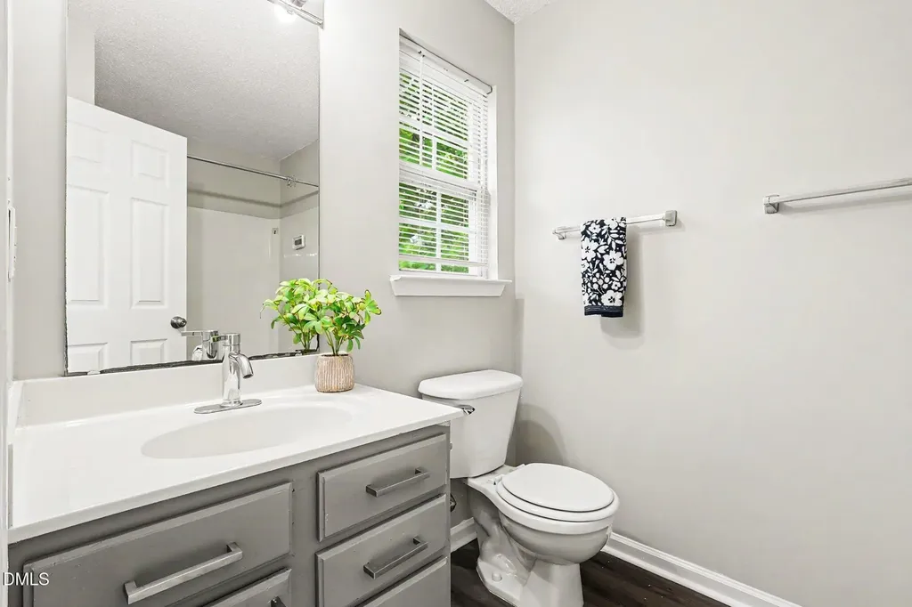1800 Eagle Beach Court Raleigh NC 27610