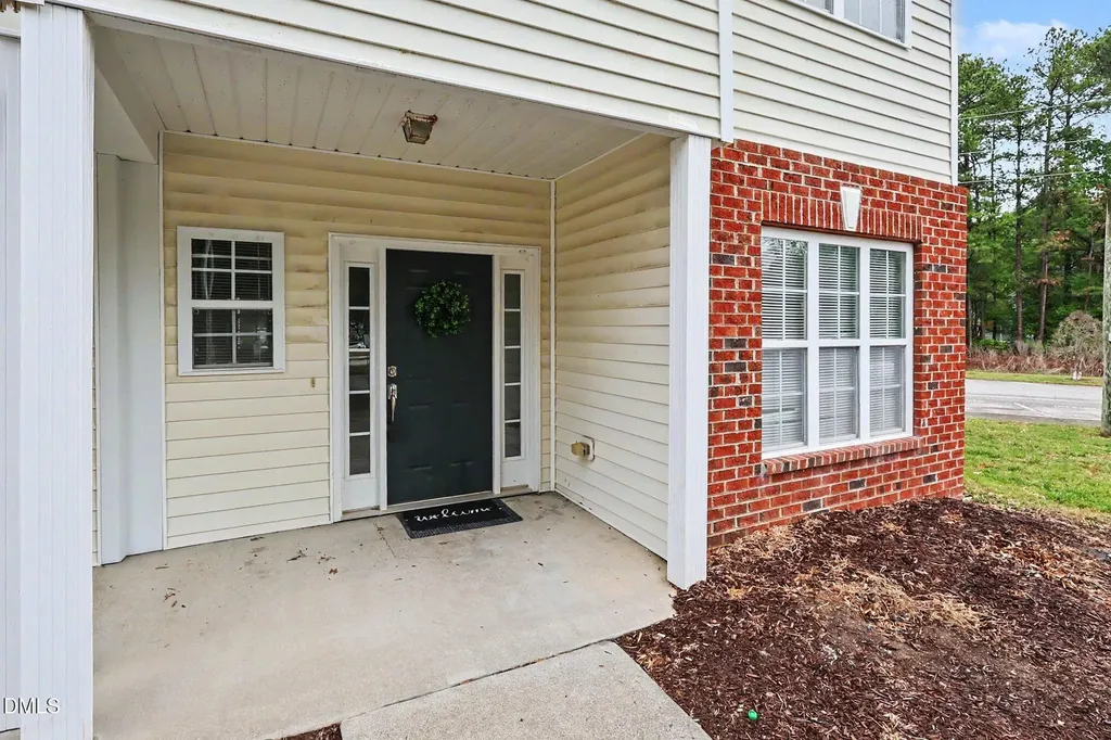 1800 Eagle Beach Court Raleigh NC 27610