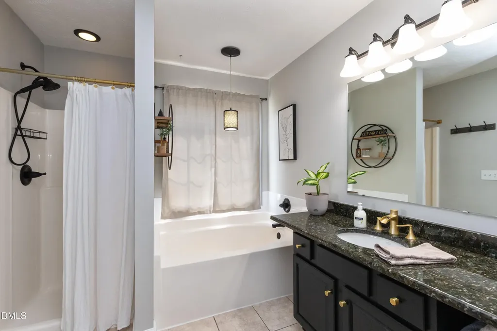 118 Day Lily Lane Dunn NC 28334