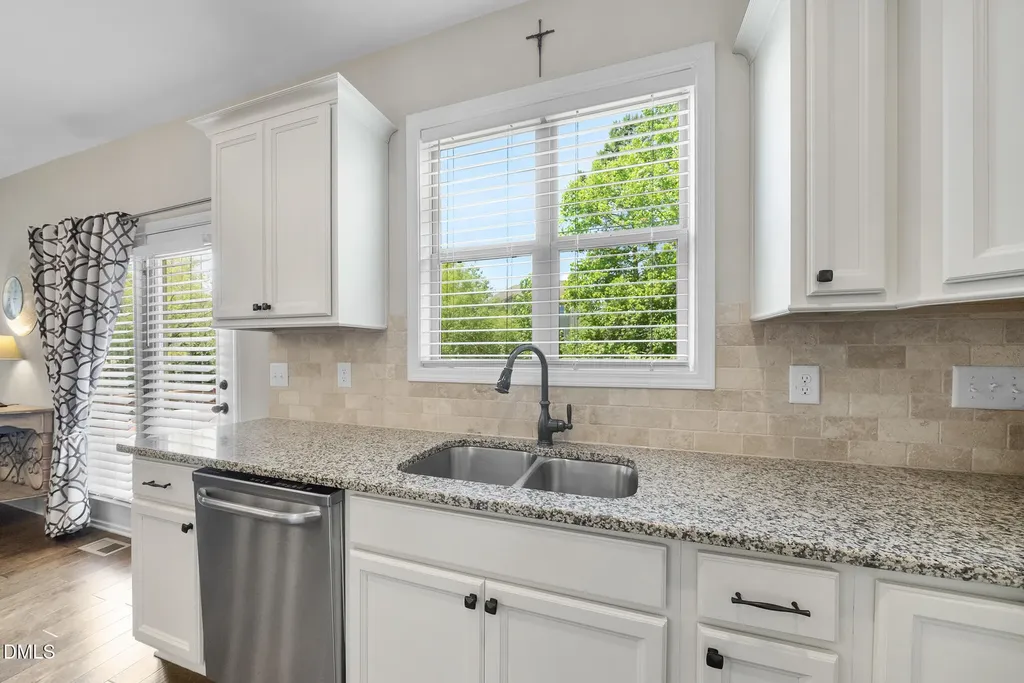 128 Pointe Park Circle Holly Springs NC 27540