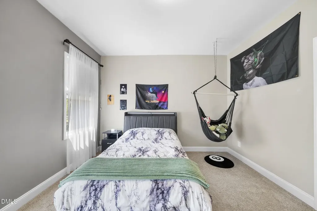 128 Pointe Park Circle Holly Springs NC 27540