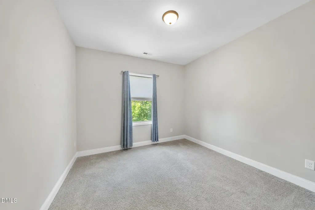 128 Pointe Park Circle Holly Springs NC 27540