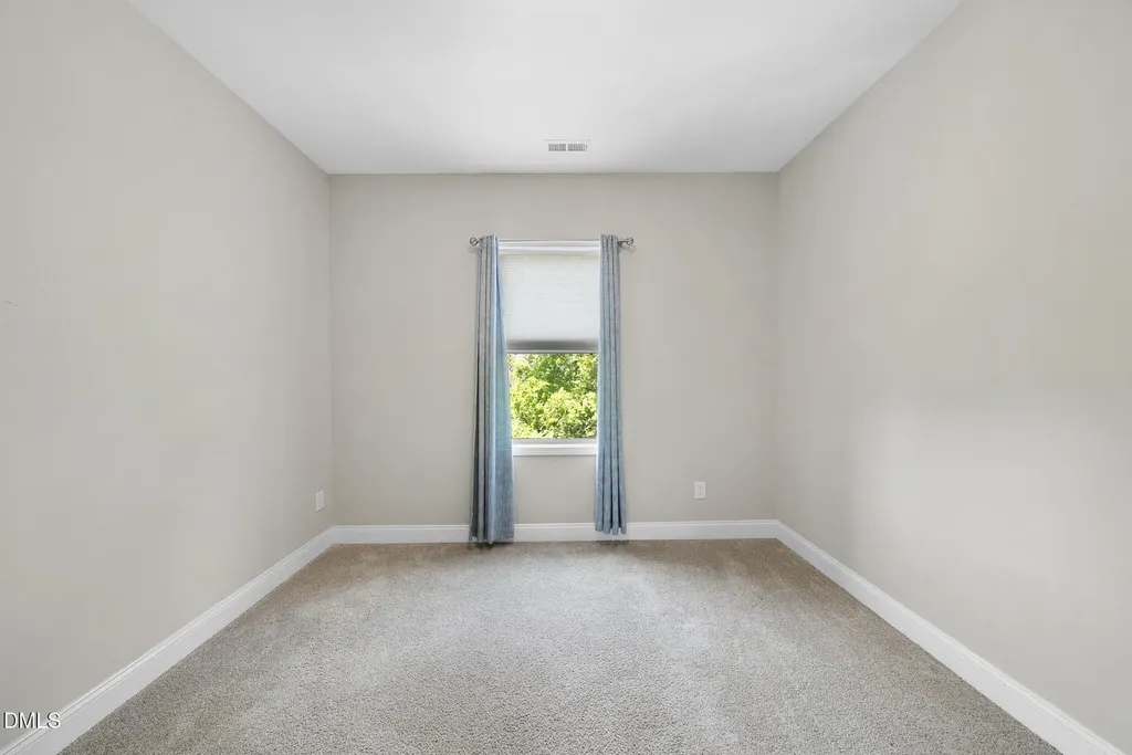128 Pointe Park Circle Holly Springs NC 27540