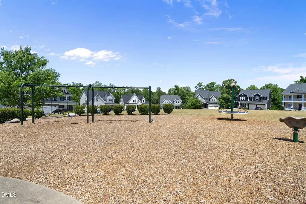 128 Pointe Park Circle Holly Springs NC 27540