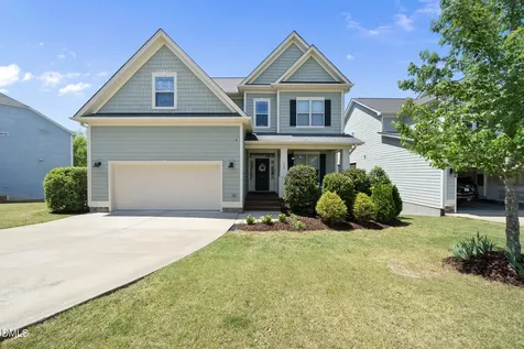 128 Pointe Park Circle Holly Springs NC 27540