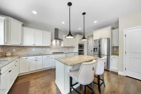 128 Pointe Park Circle Holly Springs NC 27540