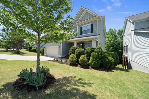 128 Pointe Park Circle Holly Springs NC 27540