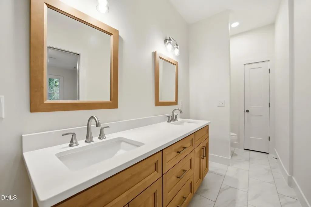 611 W Pearsall Street Dunn NC 28334