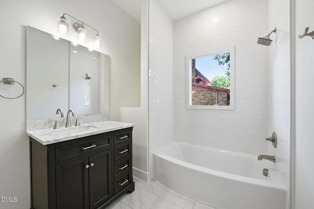 611 W Pearsall Street Dunn NC 28334