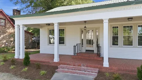 611 W Pearsall Street Dunn NC 28334