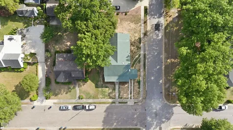 611 W Pearsall Street Dunn NC 28334