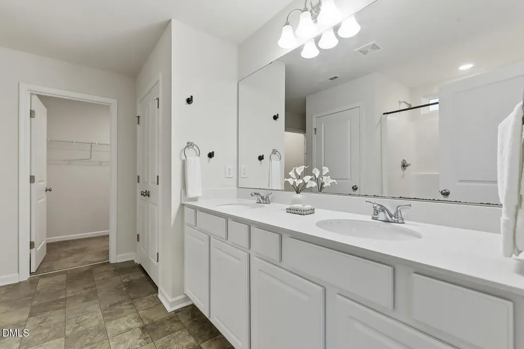 120 Saddle Oaks Lane Clayton NC 27520