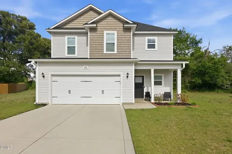 202 Ziggy Way Raeford NC 28376