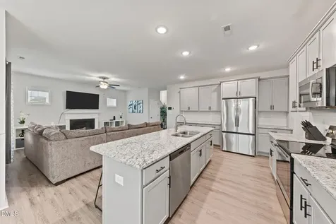 202 Ziggy Way Raeford NC 28376