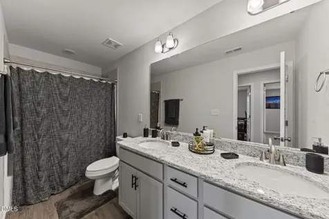 202 Ziggy Way Raeford NC 28376