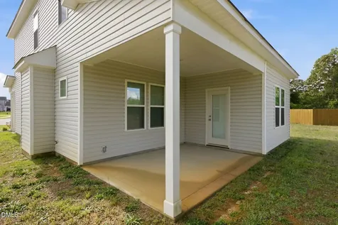 202 Ziggy Way Raeford NC 28376