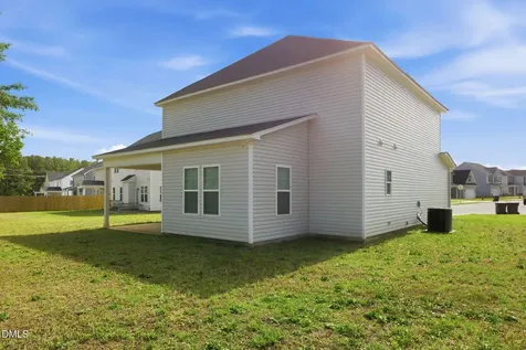 202 Ziggy Way Raeford NC 28376