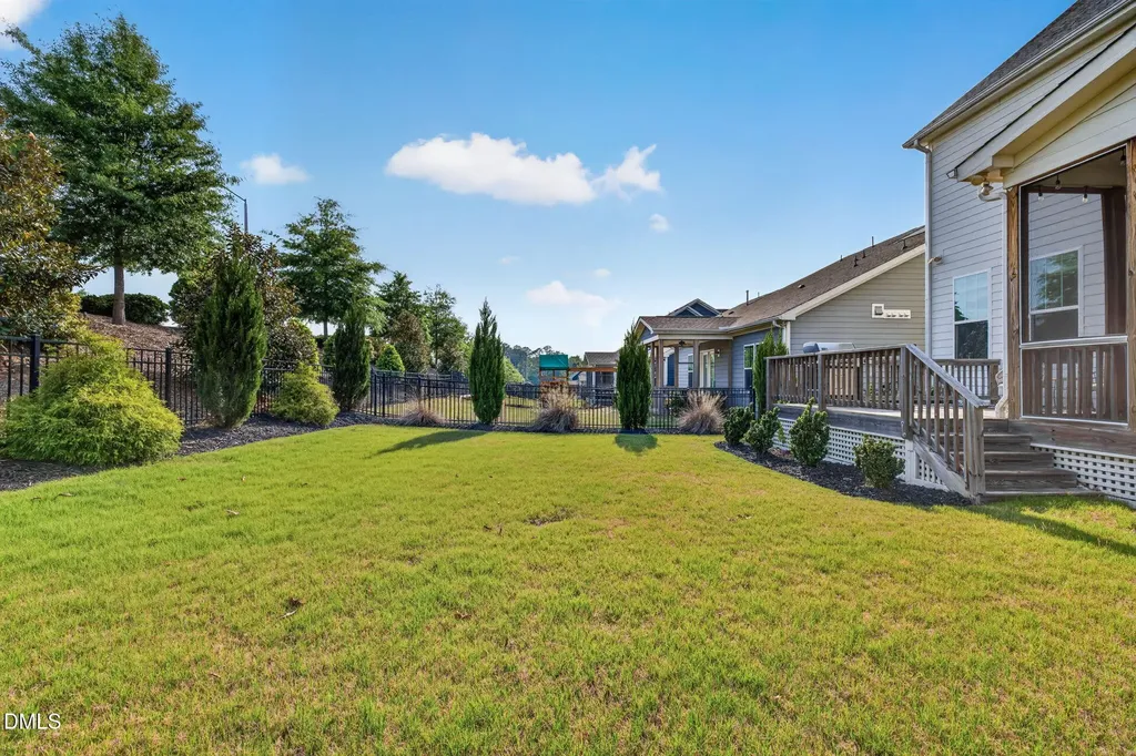 141 Acorn Crossing Road Holly Springs NC 27540